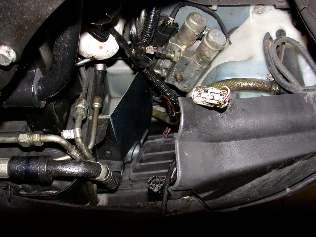 SLS kleppenblok en stuuroliefilter onderaanzicht